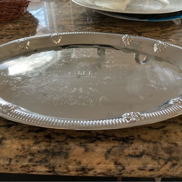 6 different Holiday platters! - Picture 4 of 6